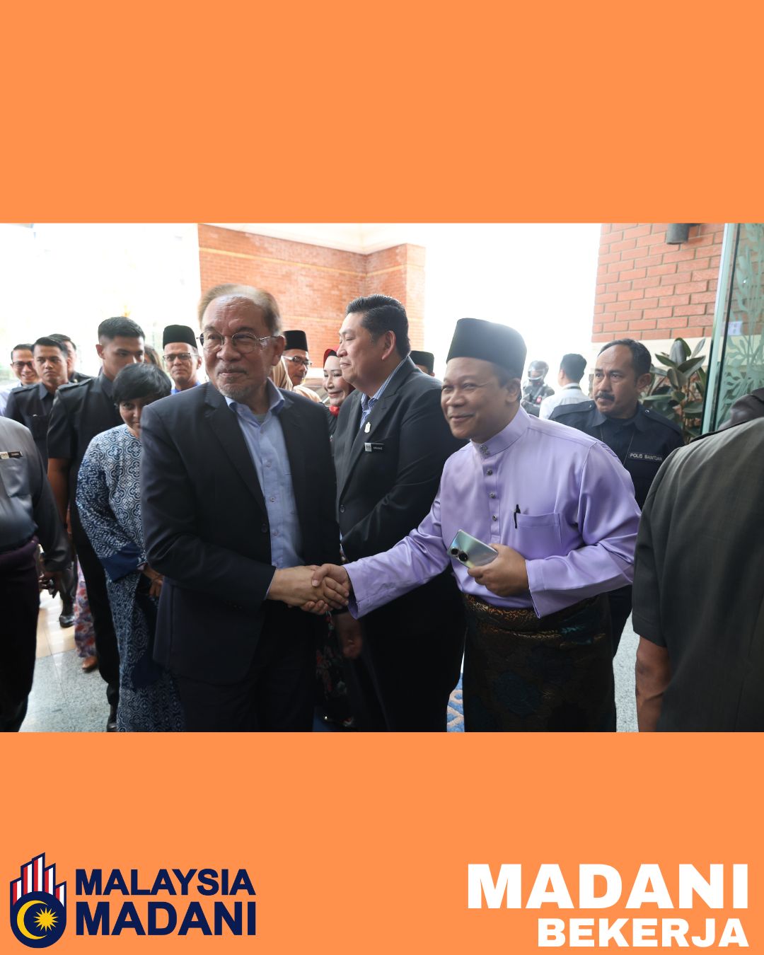 Monthly Assembly and Aidilfitri Santunan Mesra Ceremony with the Minister in the Prime Minister’s Department (Law and Institutional Reform)
